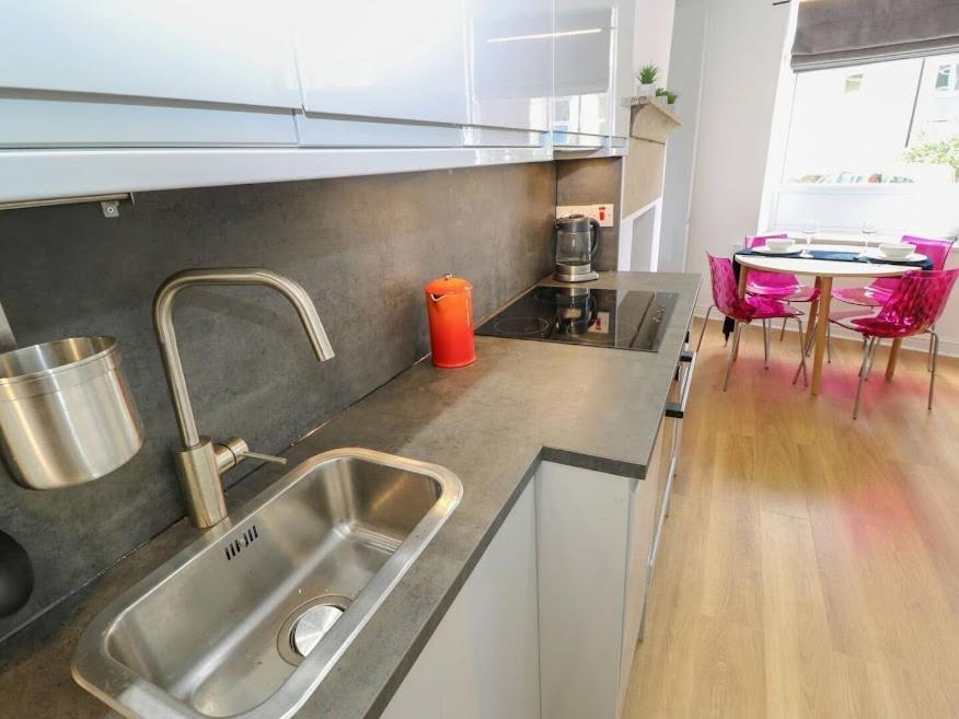 "Happy Valley Boutique Accomodation" Hotel Quality, Offering Free Parking Hebden Bridge Exterior photo