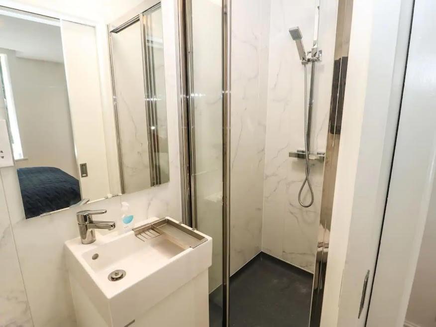 "Happy Valley Boutique Accomodation" Hotel Quality, Offering Free Parking Hebden Bridge Exterior photo